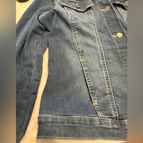 Women’s Riders by Lee Indigo Jean Jacket - Picture 16 of 16